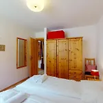 Rosatsch 13 *