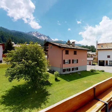 Rosatsch 13 * Surlej