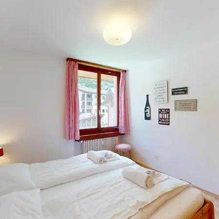 Apartment Rosatsch 13 Surlej