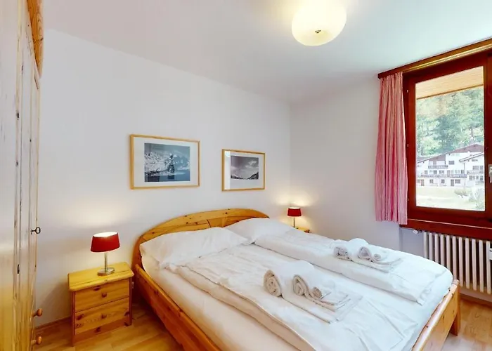 Rosatsch 13 Apartment *