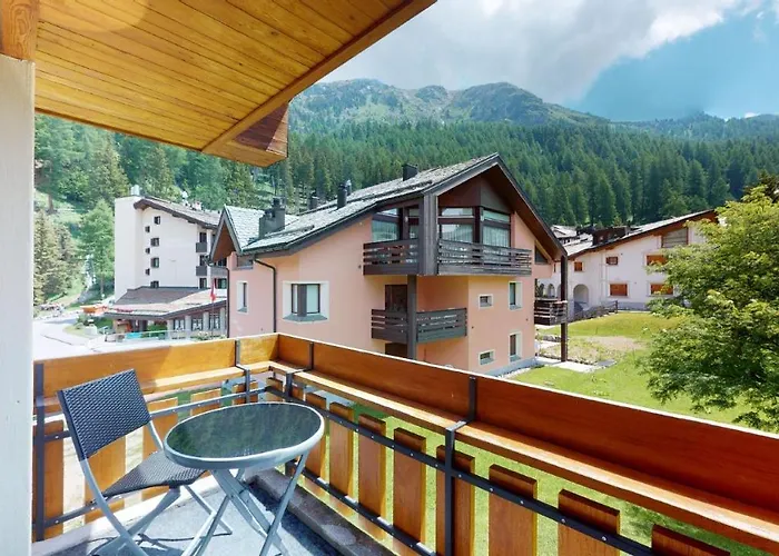 Rosatsch 13 * Surlej