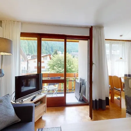 Rosatsch 13 דירה *