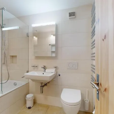 Rosatsch 13 סורליי