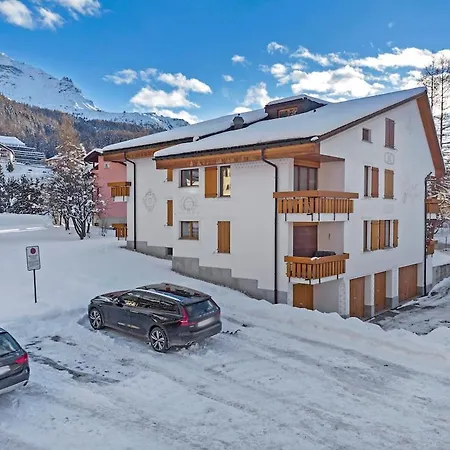 Rosatsch 13 סורליי